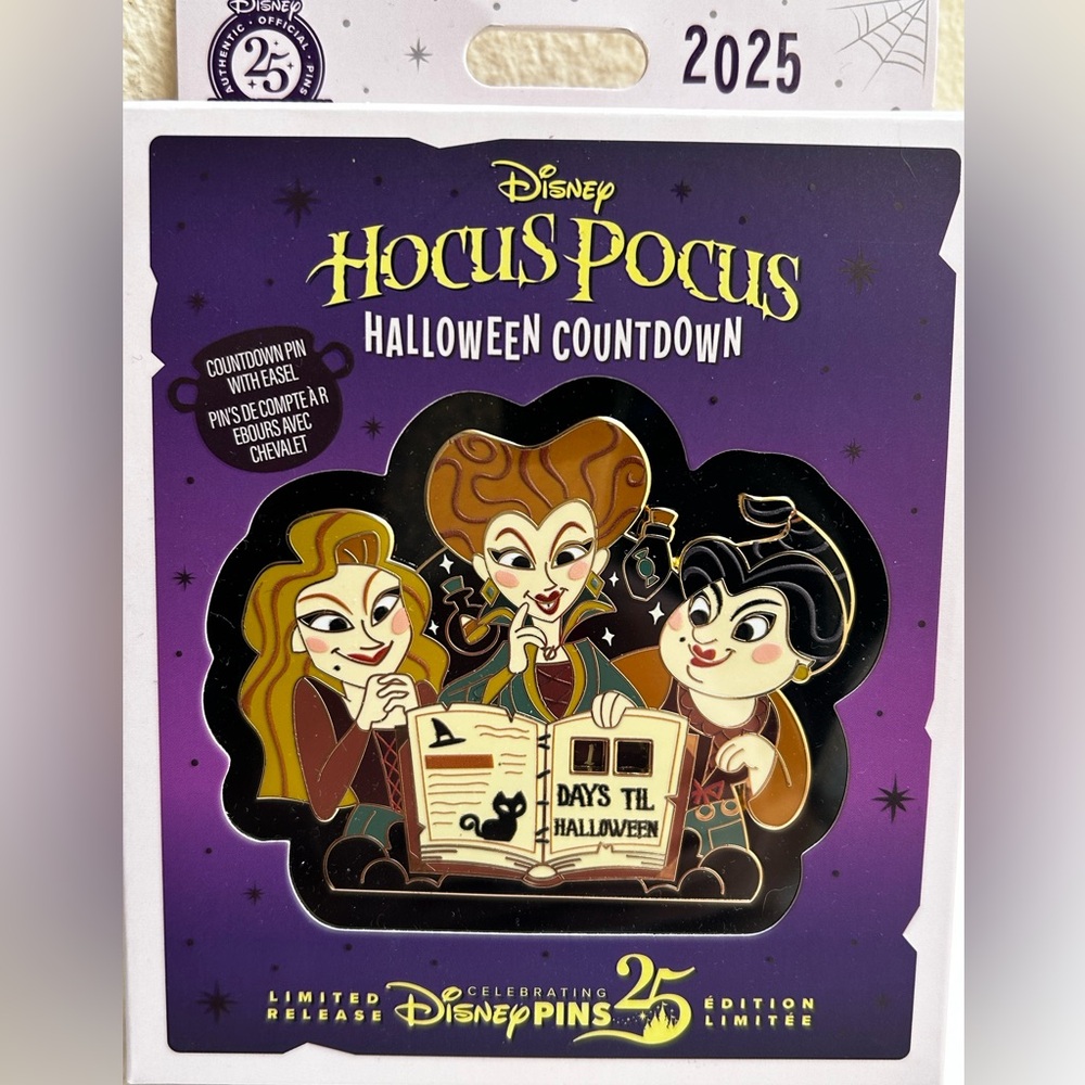 Jumbo Disney Limited Edition 25th Anniversary Pin with Easel